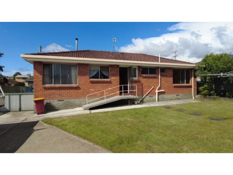 11 Rowland Crescent, Summerhill TAS 7250