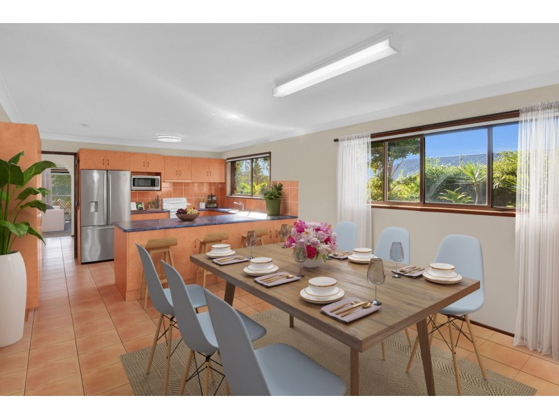 14 Kurrambee Avenue, Ashmore QLD 4214