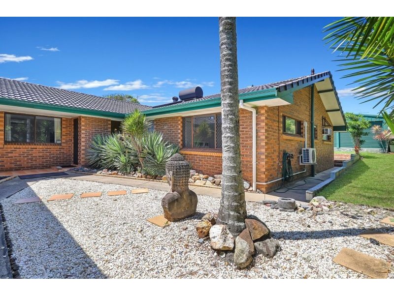 14 Kurrambee Avenue, Ashmore QLD 4214