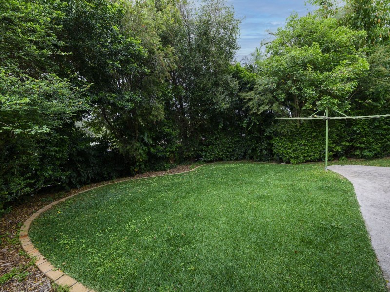 10 Lapage Place, Wishart QLD 4122