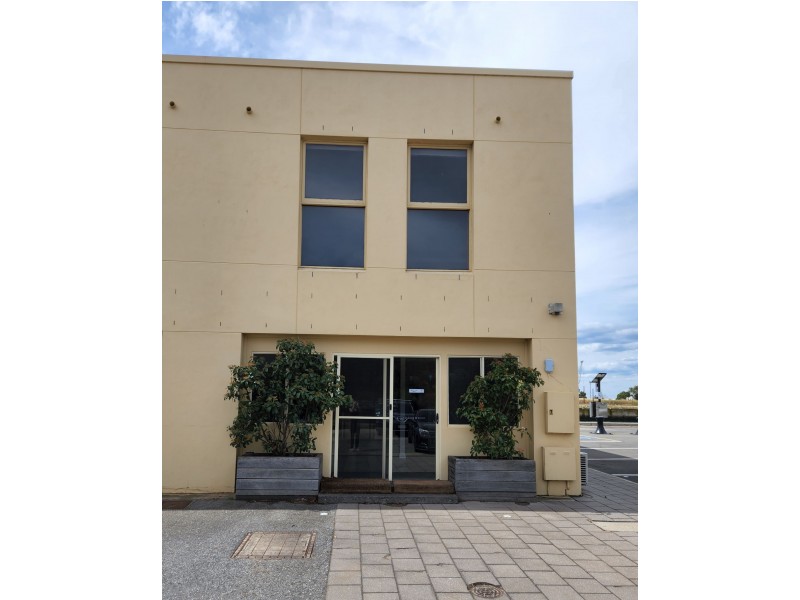 7 Warrawee Dock, Port Adelaide SA 5015