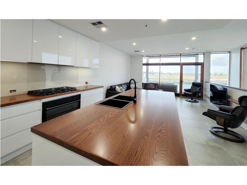 7 Warrawee Dock, Port Adelaide SA 5015
