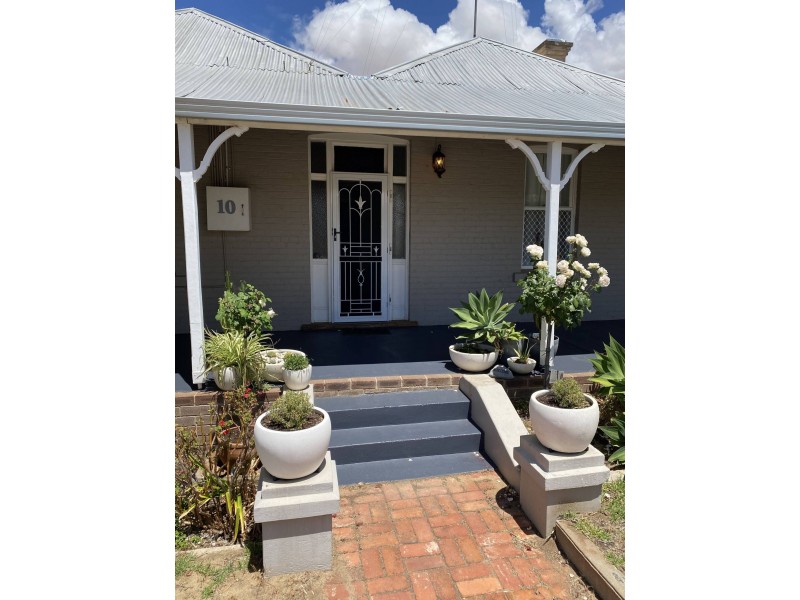 10 Arnold St, Northam WA 6401