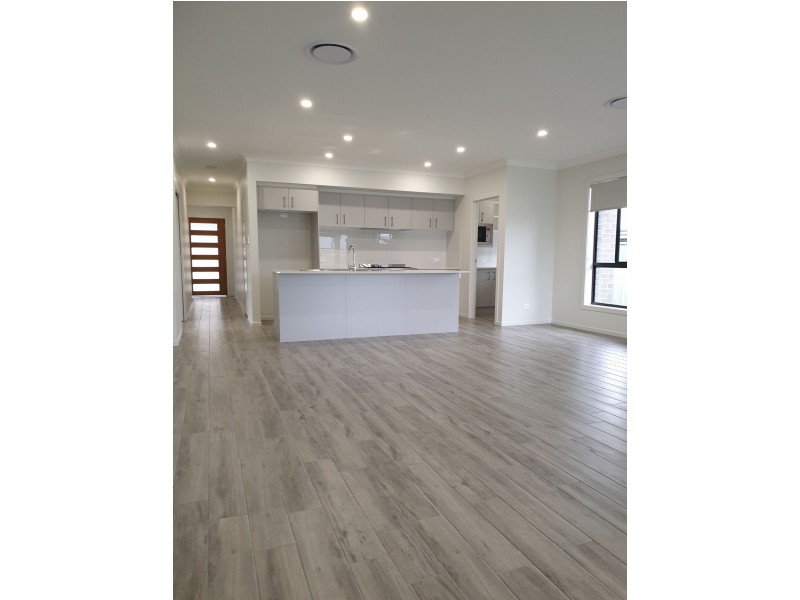 18 Vendetta St, Nowra NSW 2541