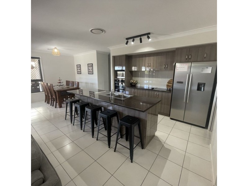 93 McGrath Street, Bakers Creek QLD 4740