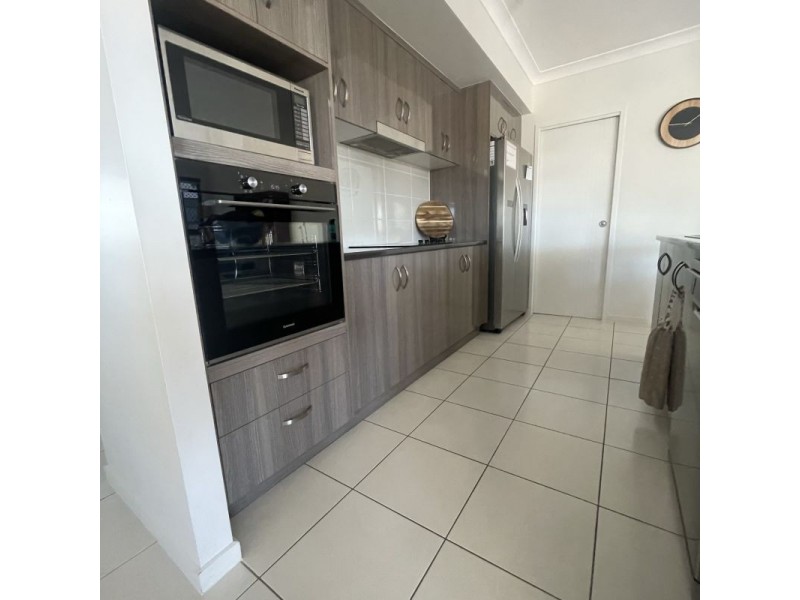 93 McGrath Street, Bakers Creek QLD 4740