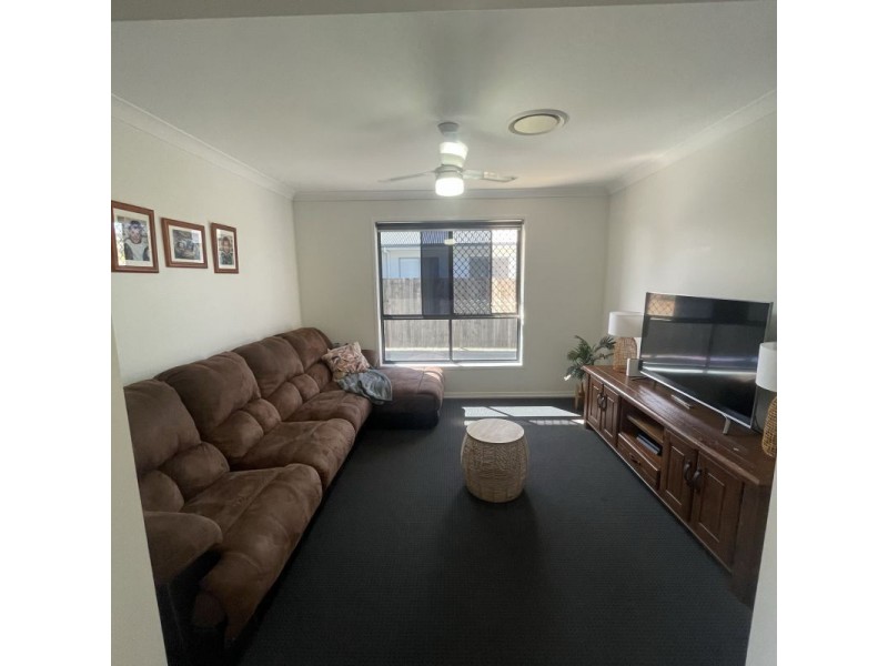 93 McGrath Street, Bakers Creek QLD 4740