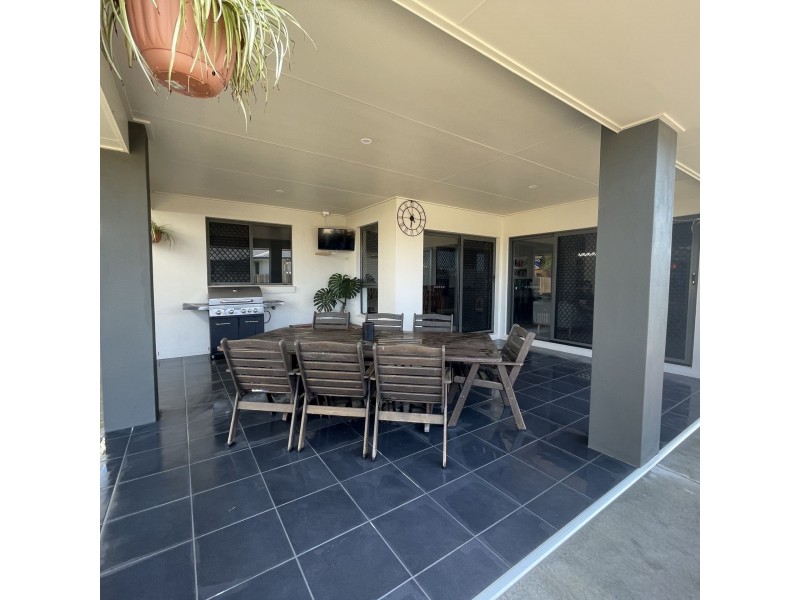 93 McGrath Street, Bakers Creek QLD 4740