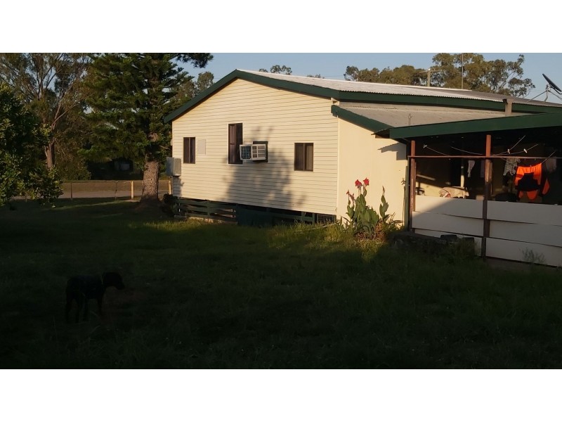 22 – 24 Bradfield Street, Collinsville QLD 4804