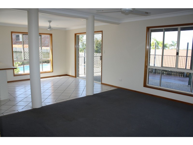 27 Gretel Drive, Clinton QLD 4680