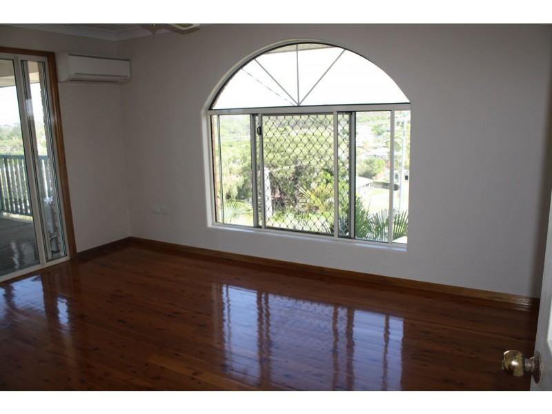 27 Gretel Drive, Clinton QLD 4680