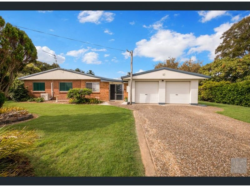 23 Clay Street, Emu Park QLD 4710