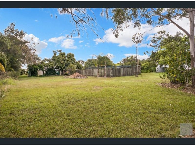 23 Clay Street, Emu Park QLD 4710