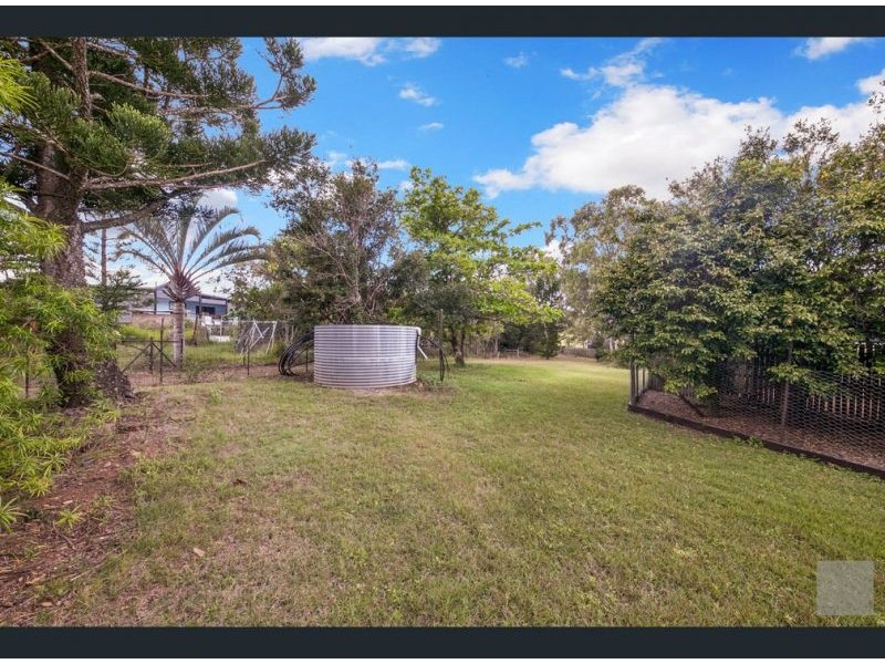 23 Clay Street, Emu Park QLD 4710