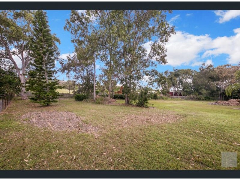 23 Clay Street, Emu Park QLD 4710