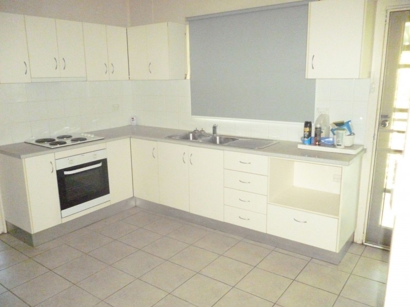 33 Colvin st, Rocklea QLD 4106
