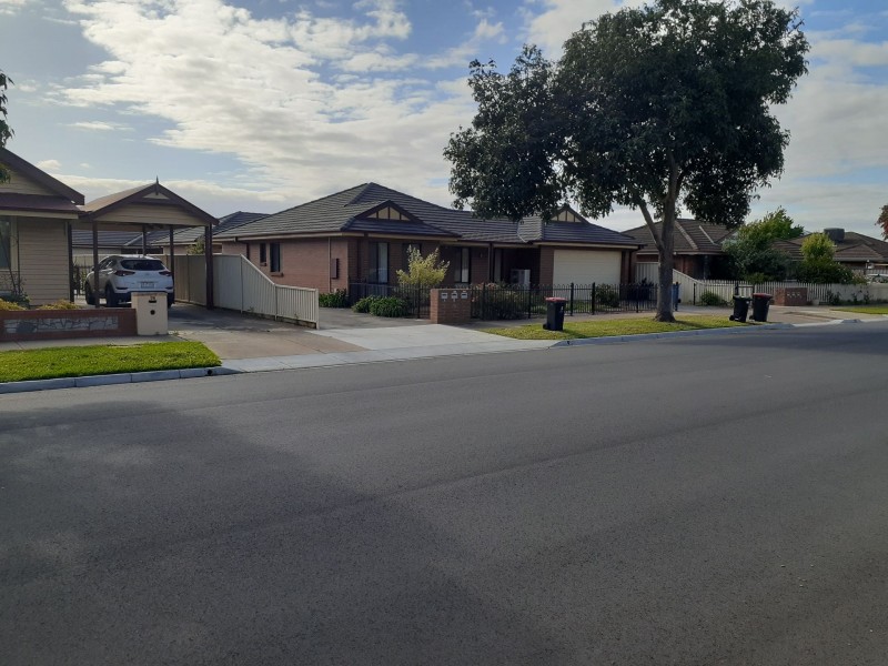 2/76 Clive Street, Shepparton VIC 3630