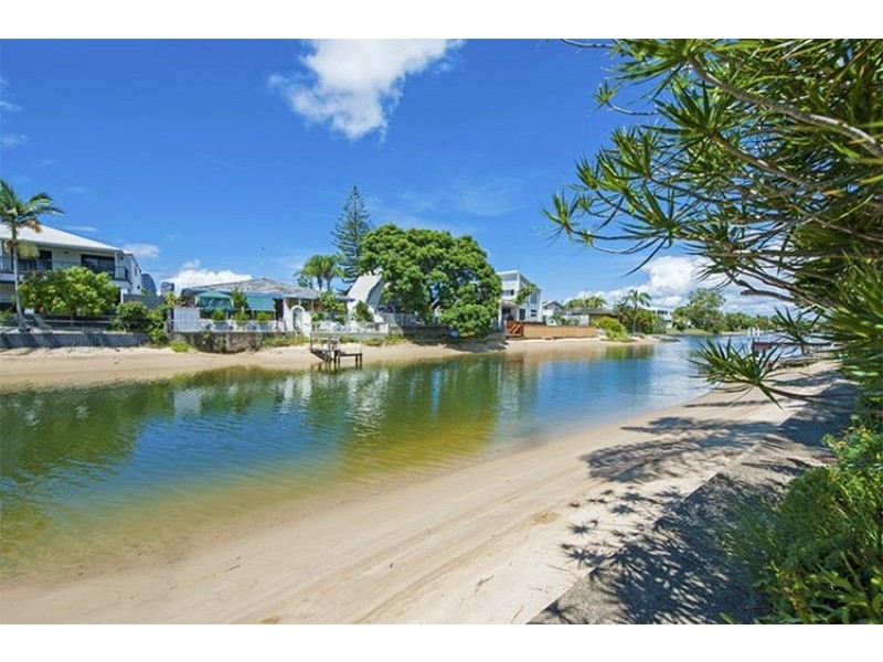 20 Key West, Broadbeach Waters QLD 4218