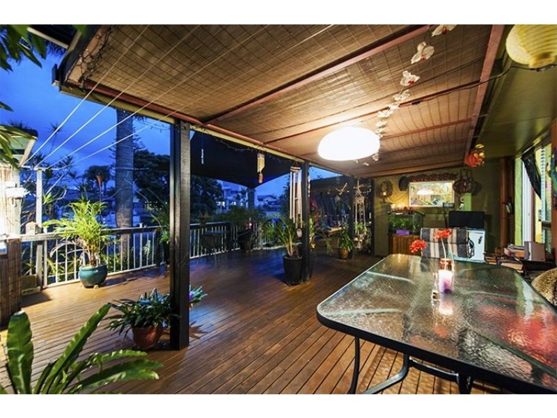 20 Key West, Broadbeach Waters QLD 4218