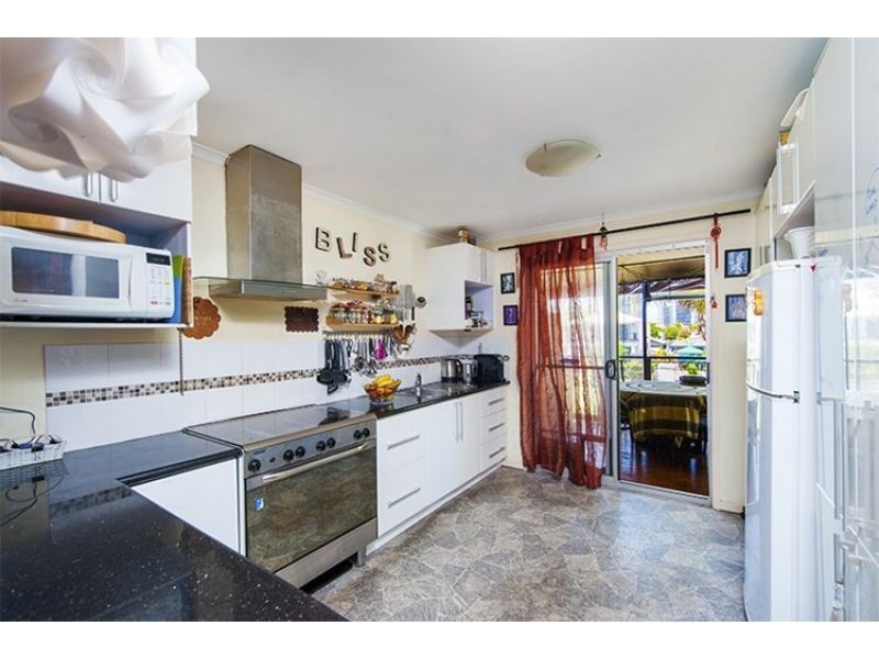 20 Key West, Broadbeach Waters QLD 4218