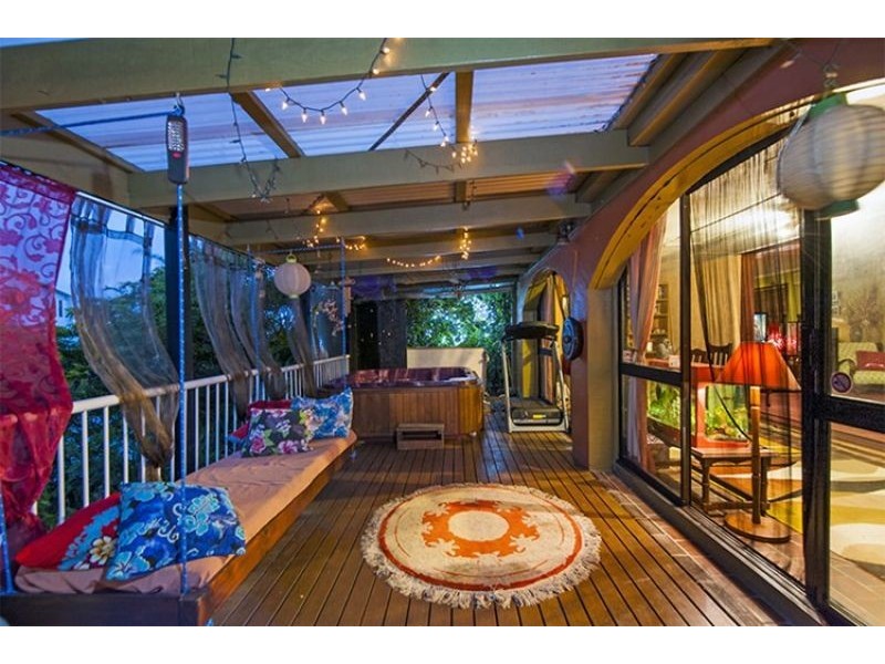 20 Key West, Broadbeach Waters QLD 4218