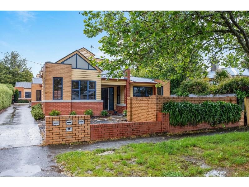 1/204 Drummond st south, Ballarat Central VIC 3350
