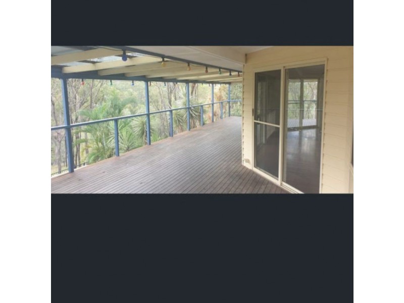 211 H H Innes road, Horse Camp QLD 4671