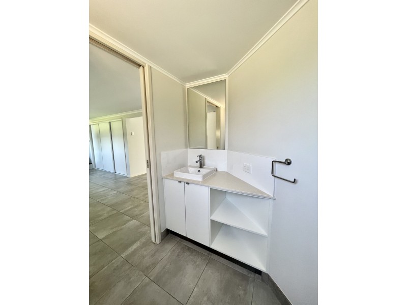 15 Graves Street, North Mackay QLD 4740