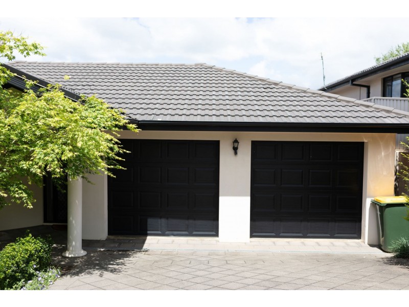 8 Jenolan Place, Tatton NSW 2650