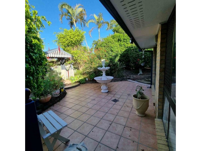 2 Paula Court, Camira QLD 4300