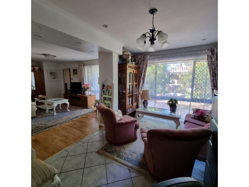 2 Paula Court, Camira QLD 4300