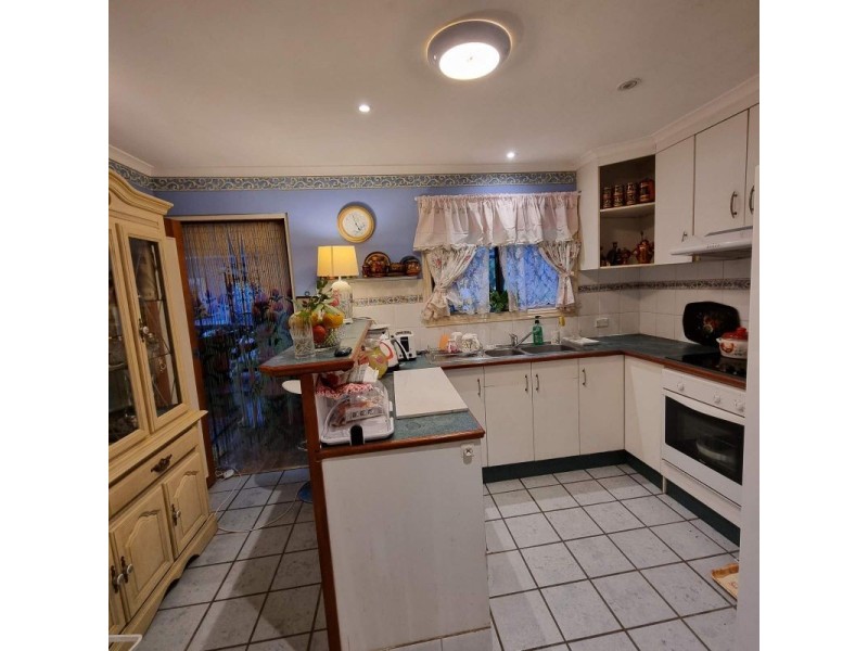 2 Paula Court, Camira QLD 4300