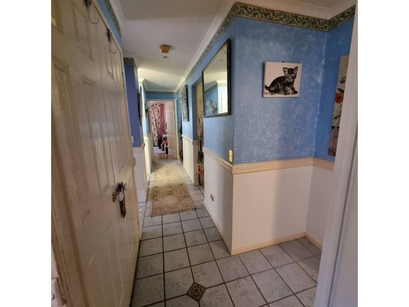 2 Paula Court, Camira QLD 4300