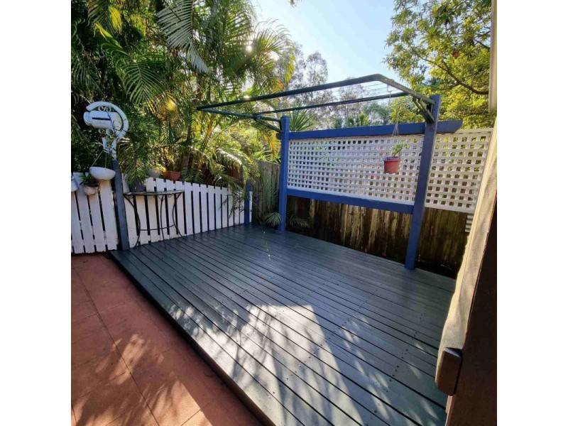 2 Paula Court, Camira QLD 4300