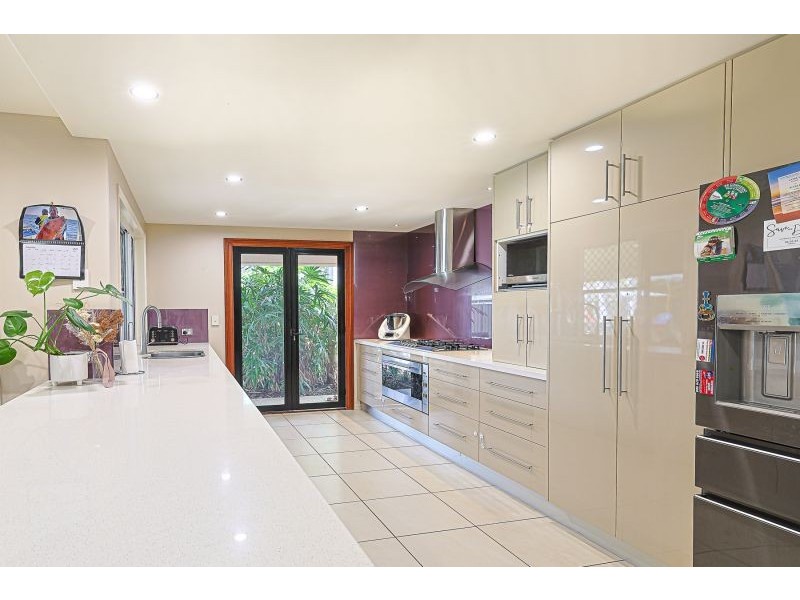 31 Colleen Avenue, Emerald QLD 4720