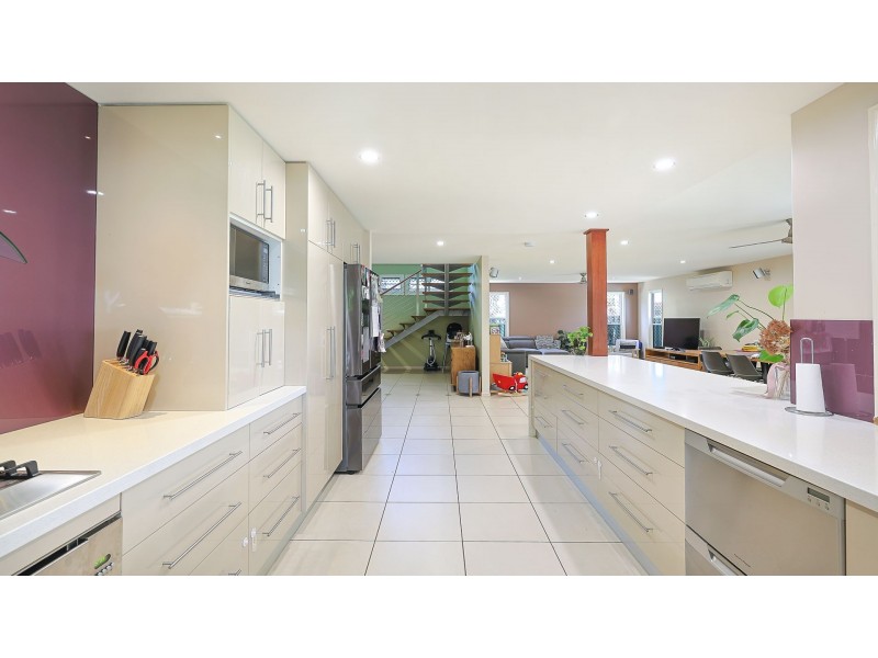 31 Colleen Avenue, Emerald QLD 4720