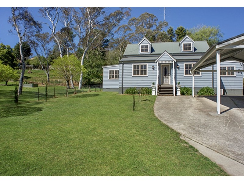 19 Marmion Road, Leura NSW 2780