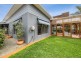 1/7 Saltbush pl, Torquay VIC 3228