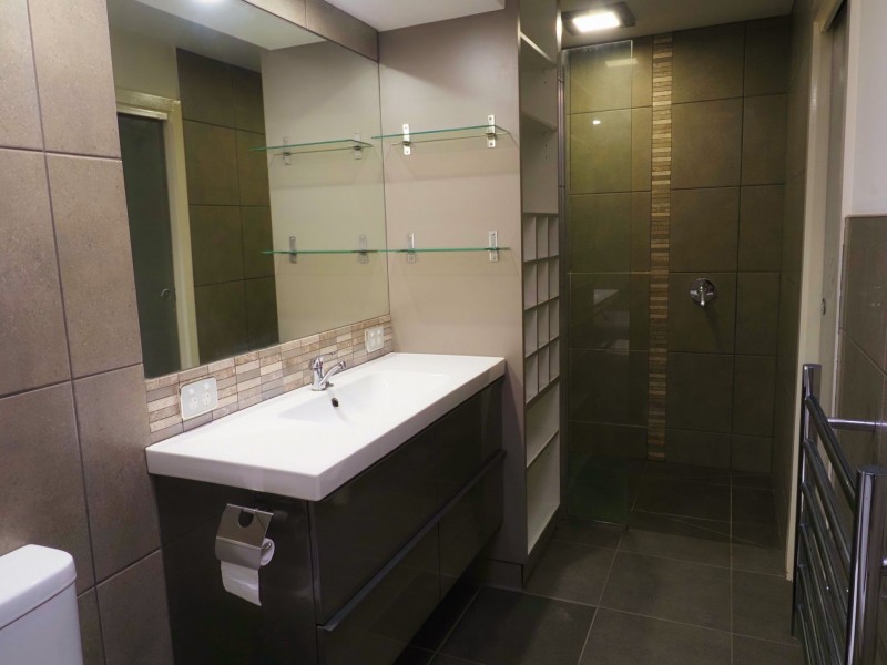 12 Golf links Rd, Lakes Entrance VIC 3909