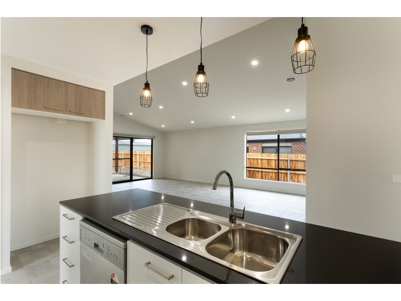 5 Winterton Place, Yinnar VIC 3869