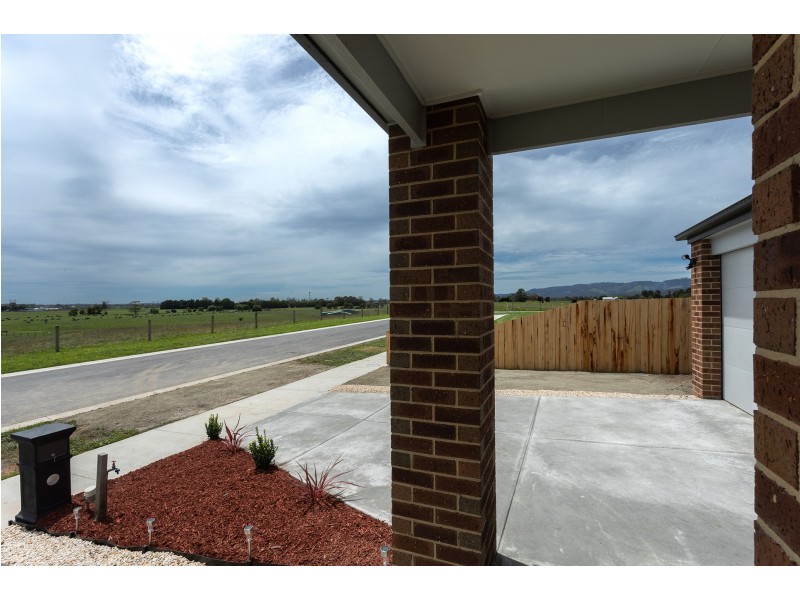 5 Winterton Place, Yinnar VIC 3869