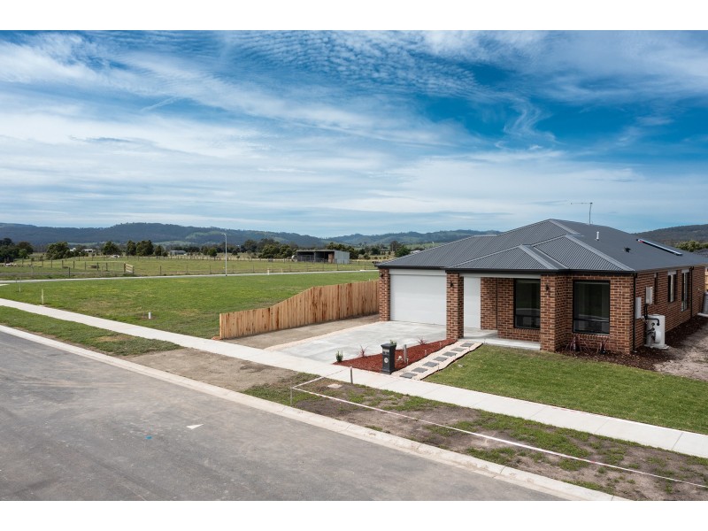 5 Winterton Place, Yinnar VIC 3869