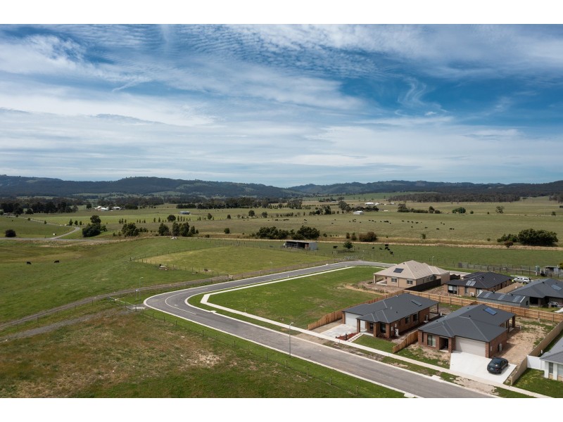 5 Winterton Place, Yinnar VIC 3869