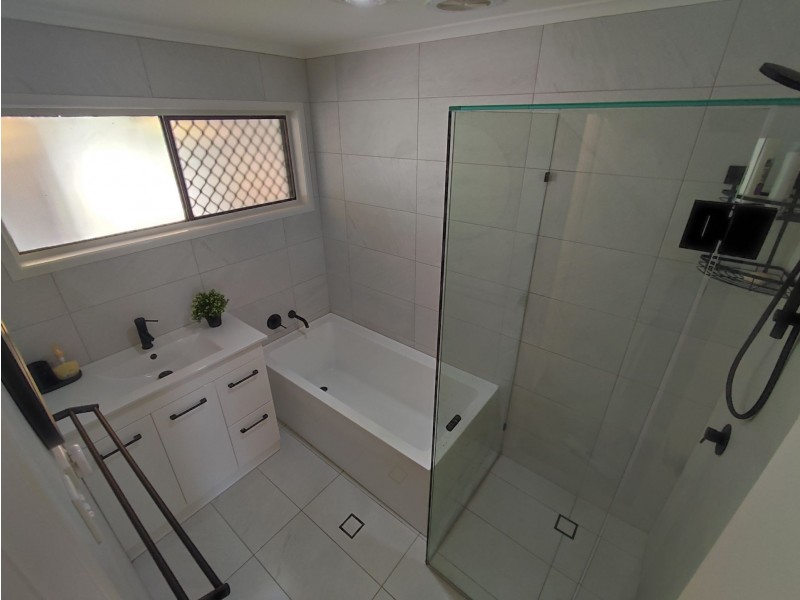 139 Old Bay Road, Deception Bay QLD 4508