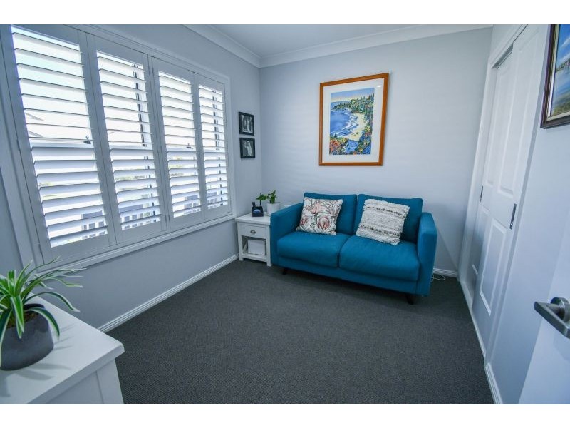 12 Oakmont Drive, South West Rocks NSW 2431