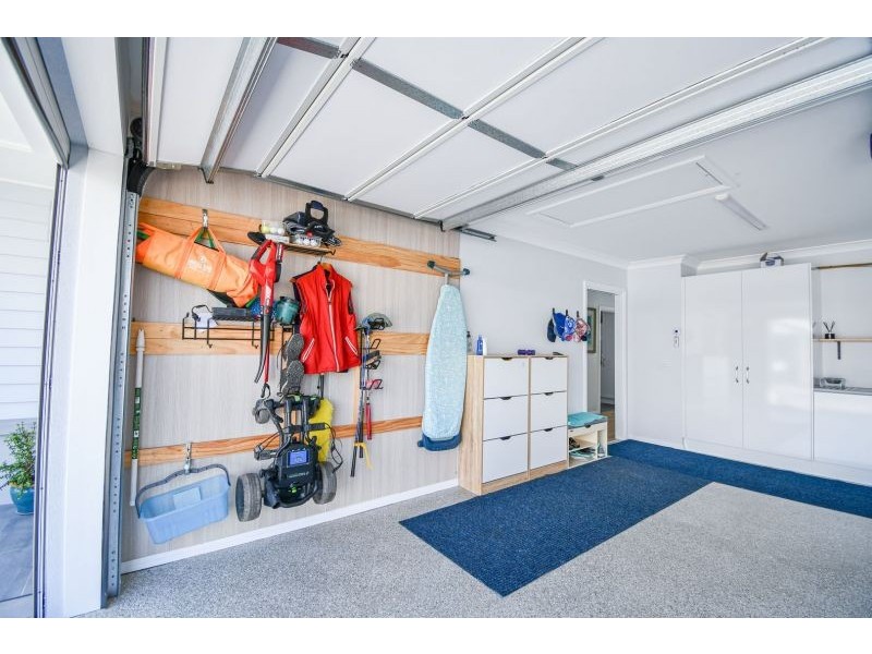 12 Oakmont Drive, South West Rocks NSW 2431