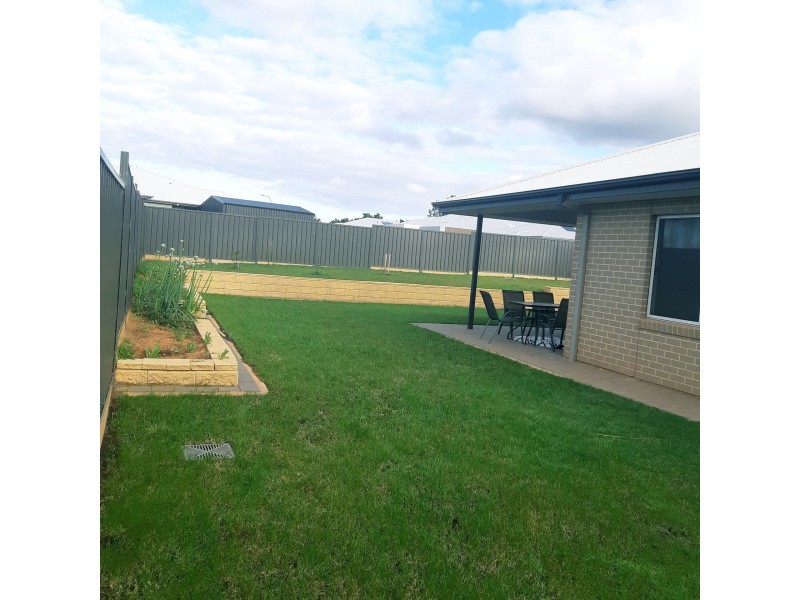 15 Thomas Street, Gol Gol NSW 2738