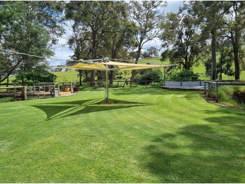 39 Logue Brook Dam Rd, Cookernup WA 6220