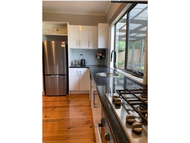 1/3 Moore Street, Ferntree Gully VIC 3156