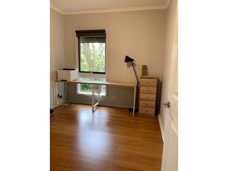 1/3 Moore Street, Ferntree Gully VIC 3156